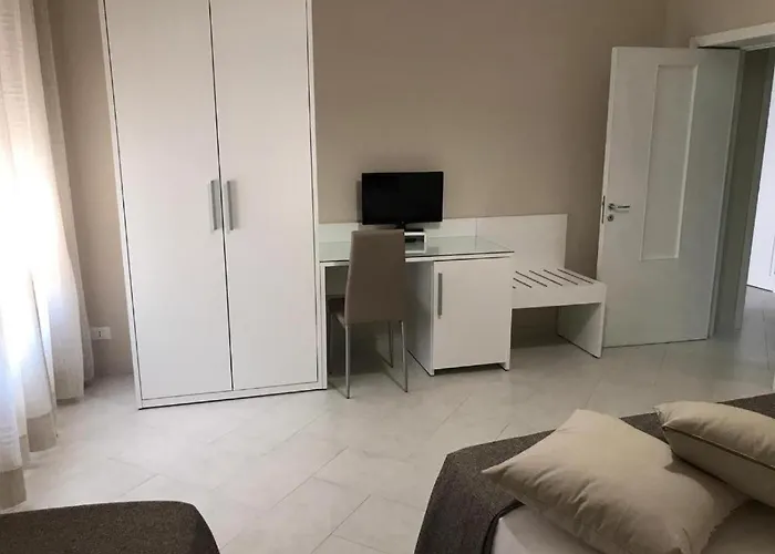 Bed & Breakfast Atena 3*